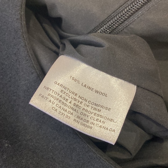 100% Laine wool Judith & Charles dress - Picture 8 of 8